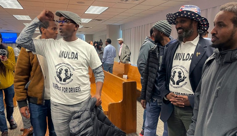 Uber and Lyft bail on Minneapolis following city council forcing higher driver pay