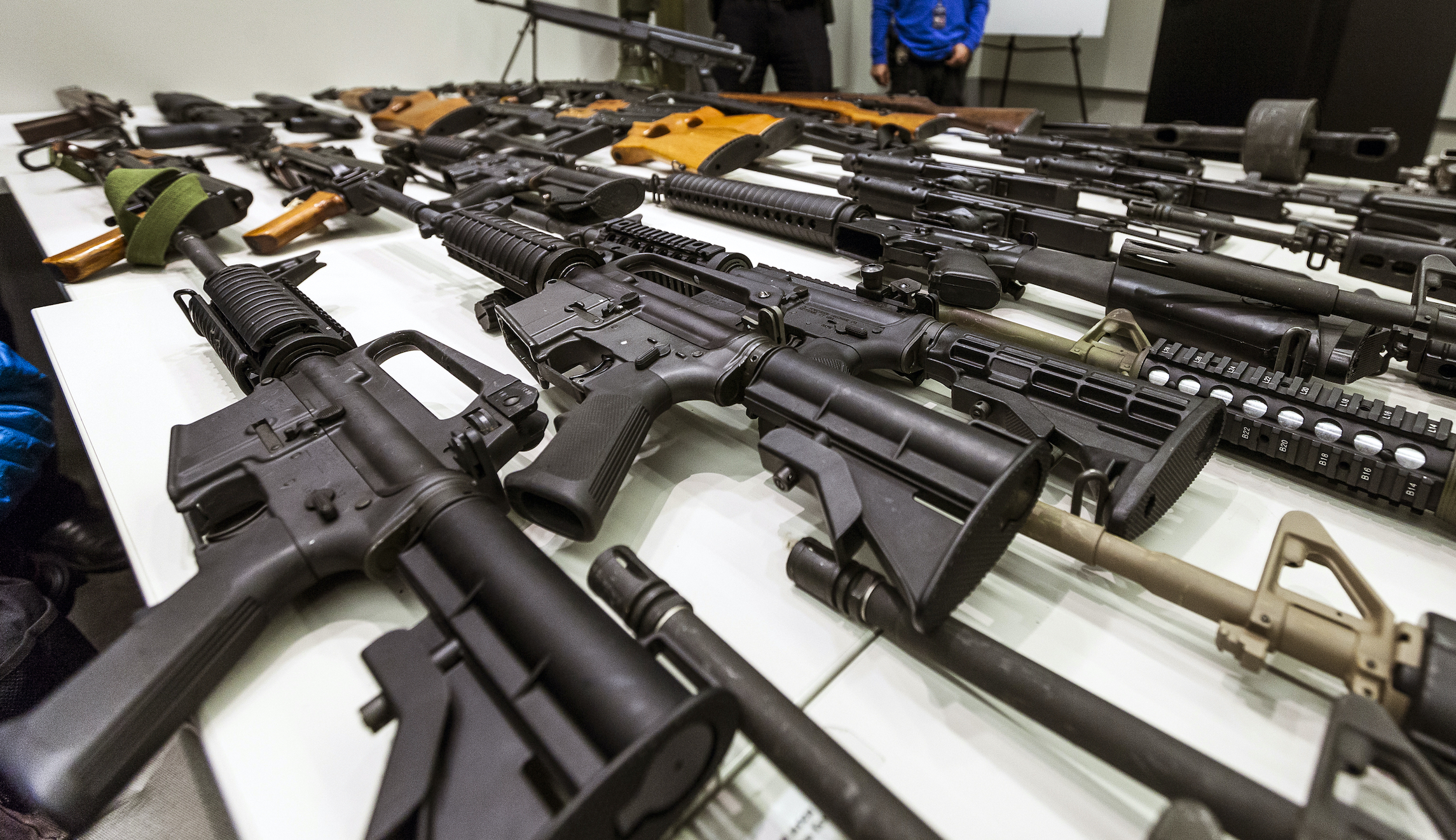 Hundreds of gun owners rally at Illinois Statehouse