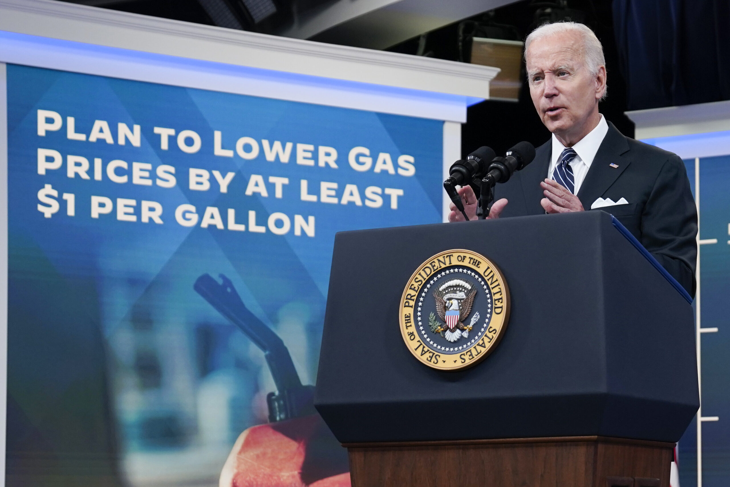 Biden prepared to use oil reserves again to lower gas prices