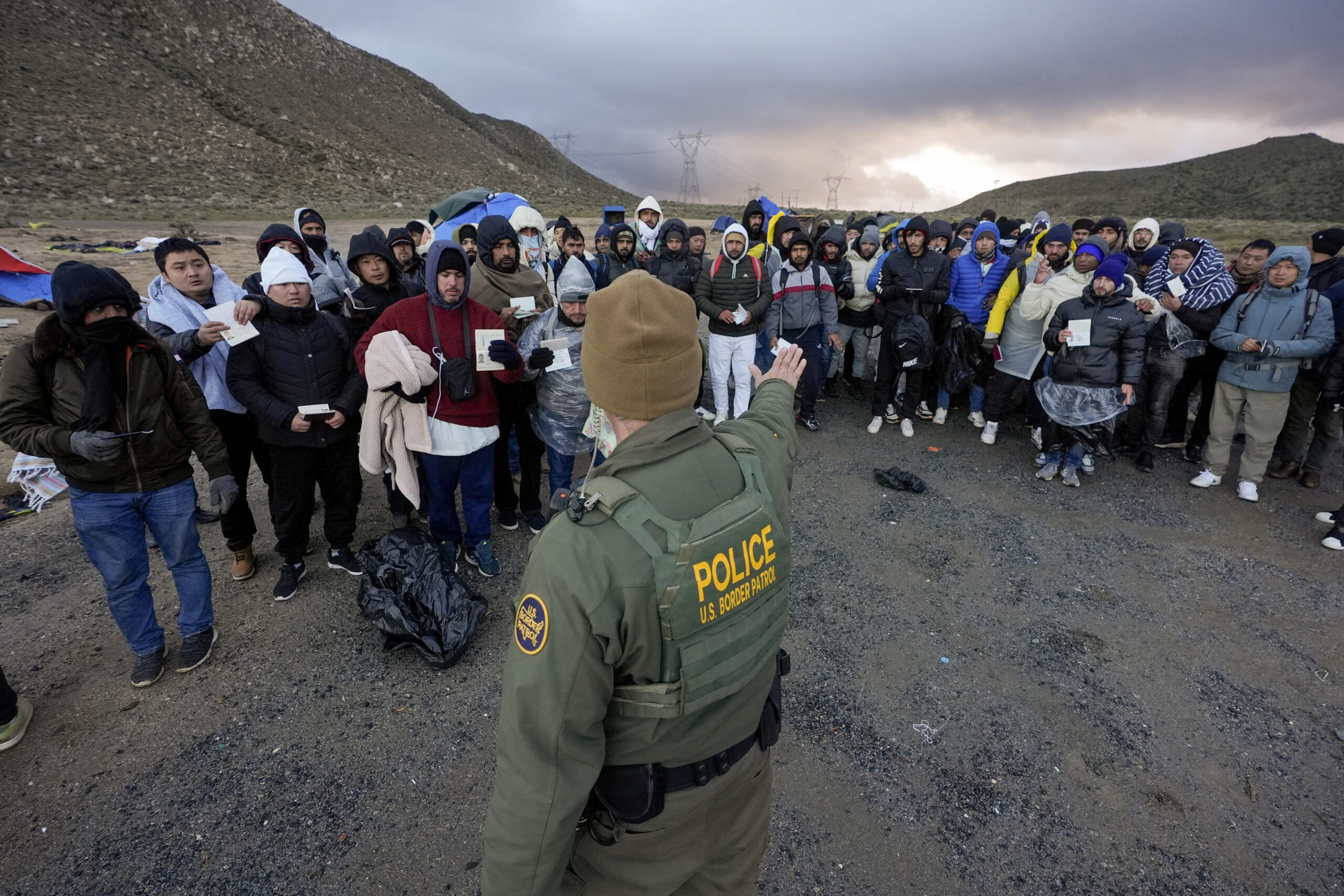 Man killed in robbery staged by illegal immigrants seeking fraudulent visas