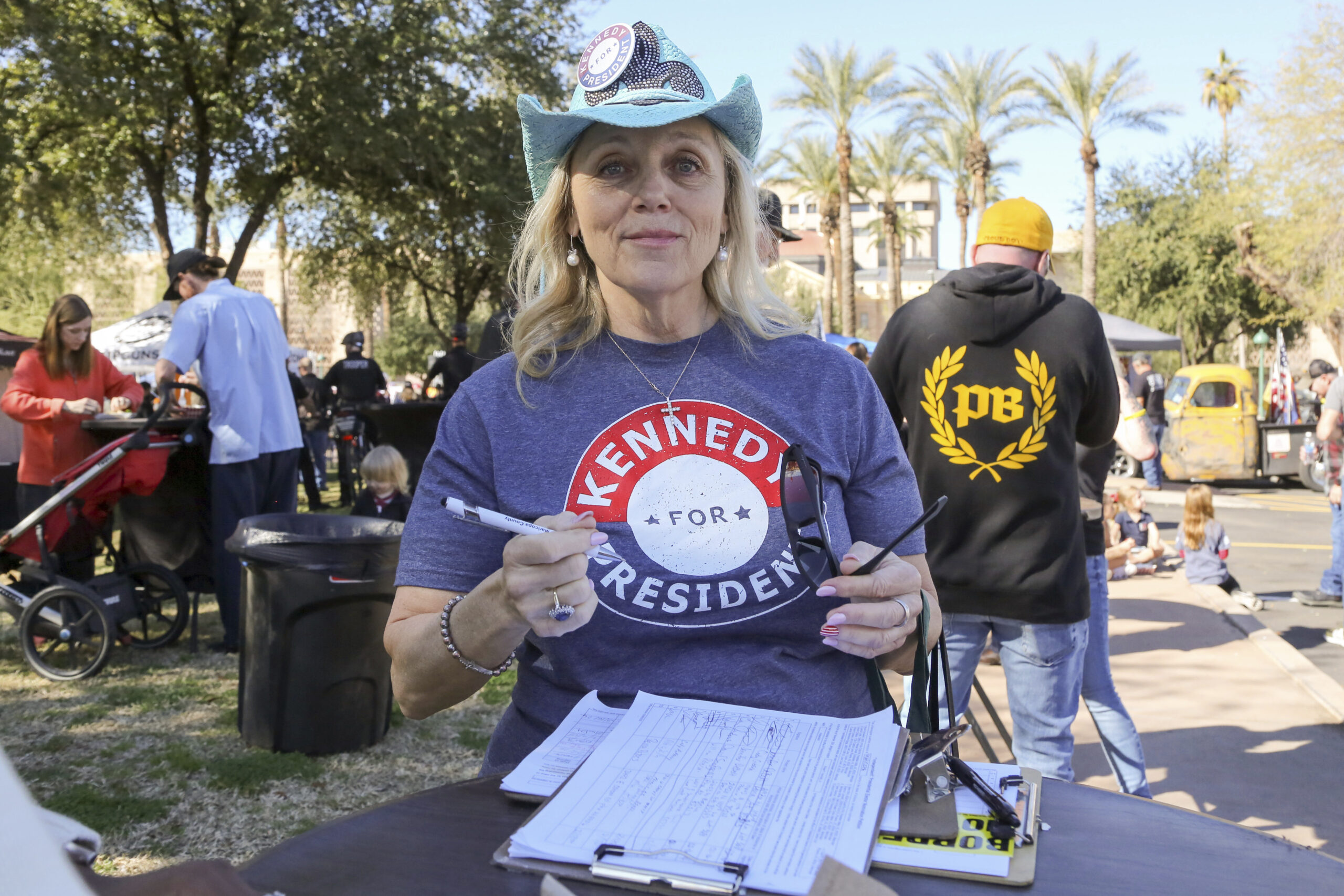 Three’s a crowd: Third-party candidates threaten to upend battleground Arizona