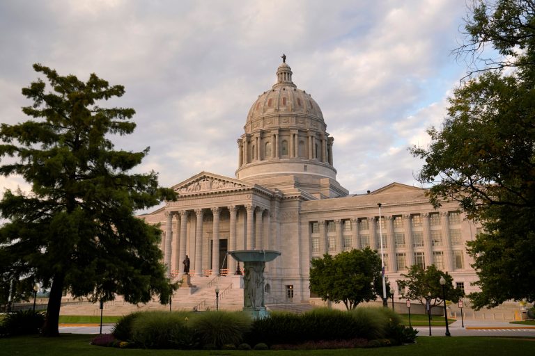Missouri GOP try new approach to kicking Planned Parenthood off Medicaid