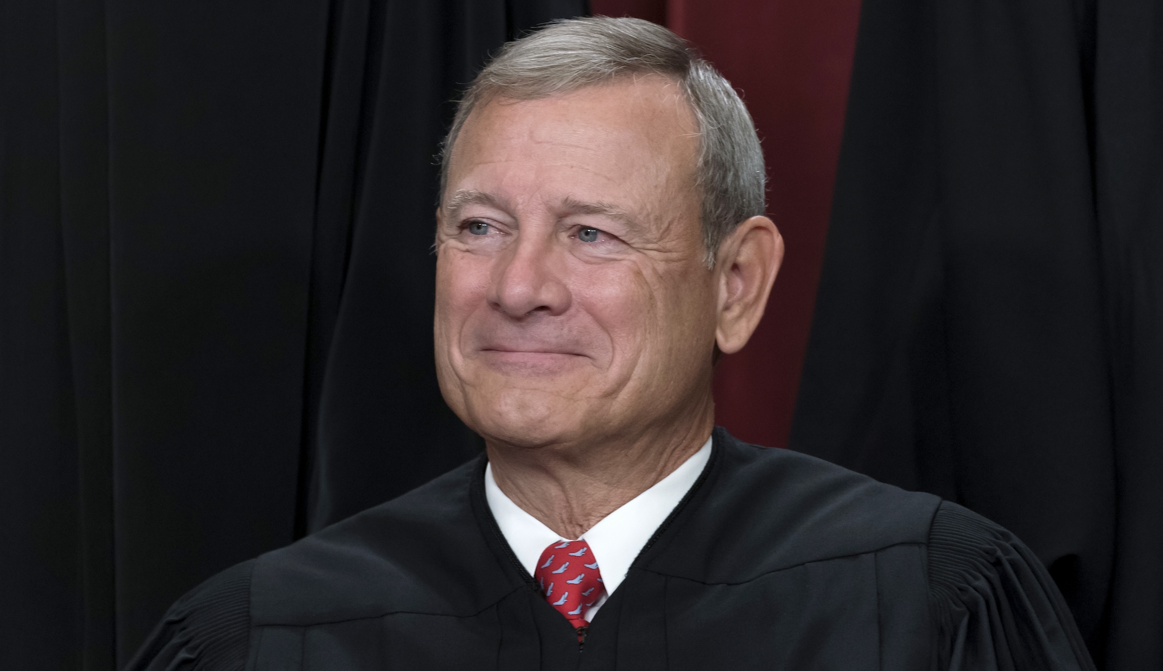 Florida man given 14-month prison sentence for threatening to kill Chief Justice John Roberts