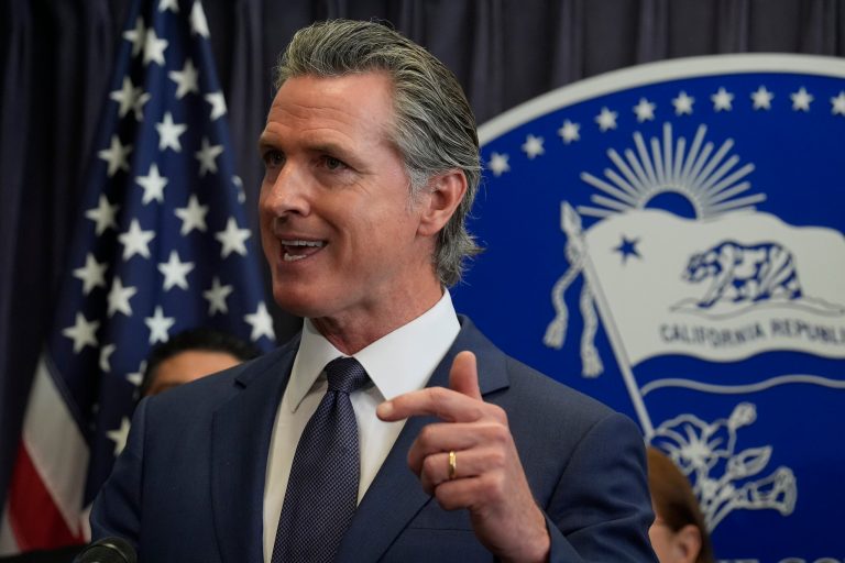 Newsom’s latest budget proposal falls $7 billion short, LAO says