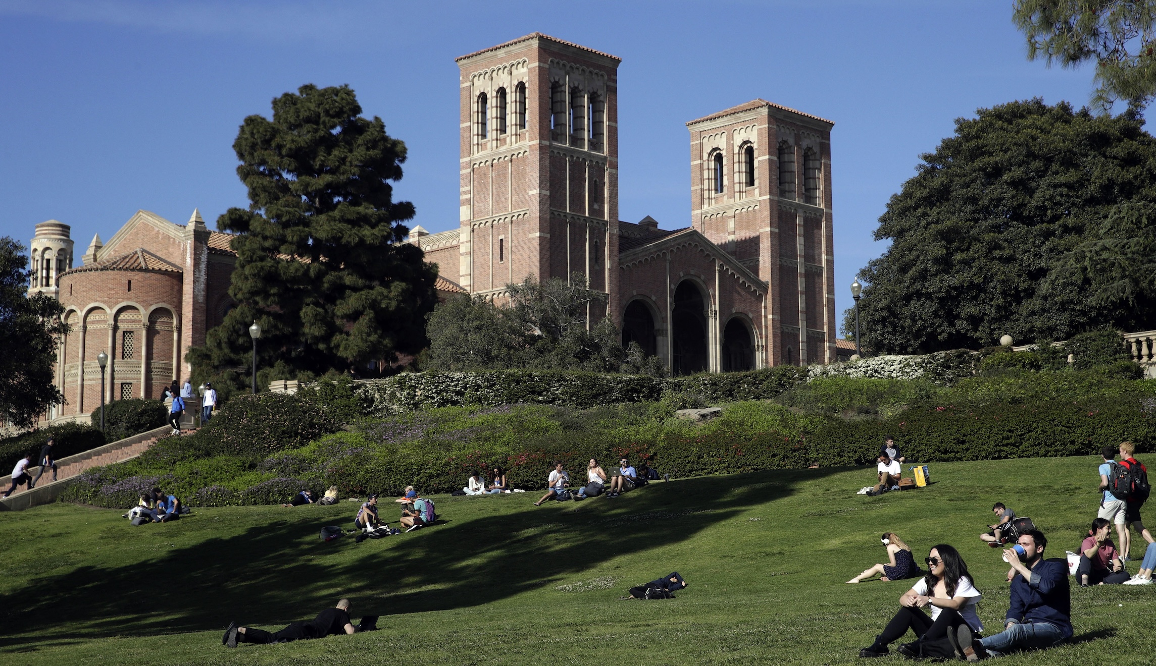 House Republicans seek answers on student aid fraud