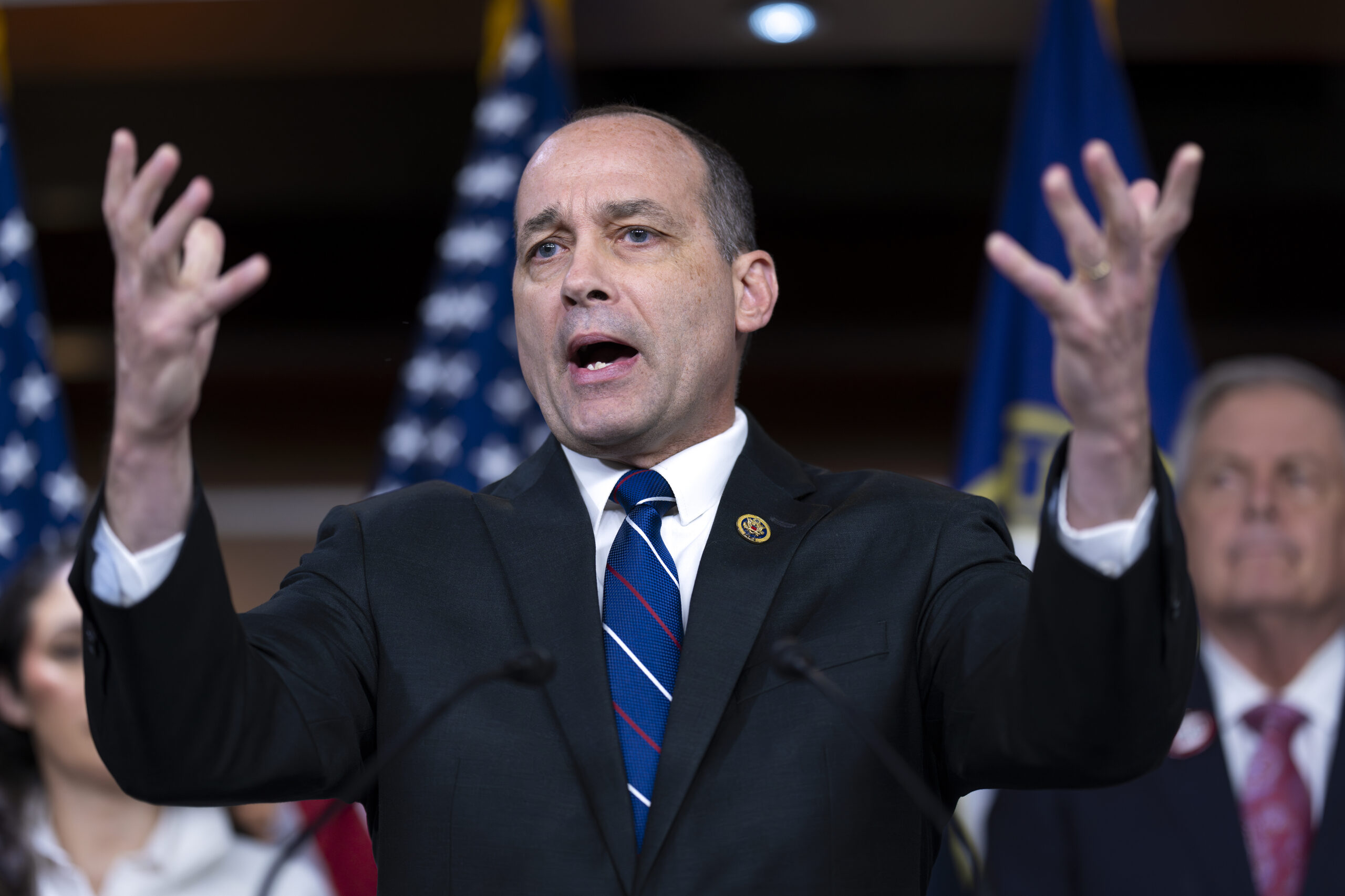 Target on his back: Republican Jewish Coalition backs Bob Good’s primary opponent after vote against Israel aid
