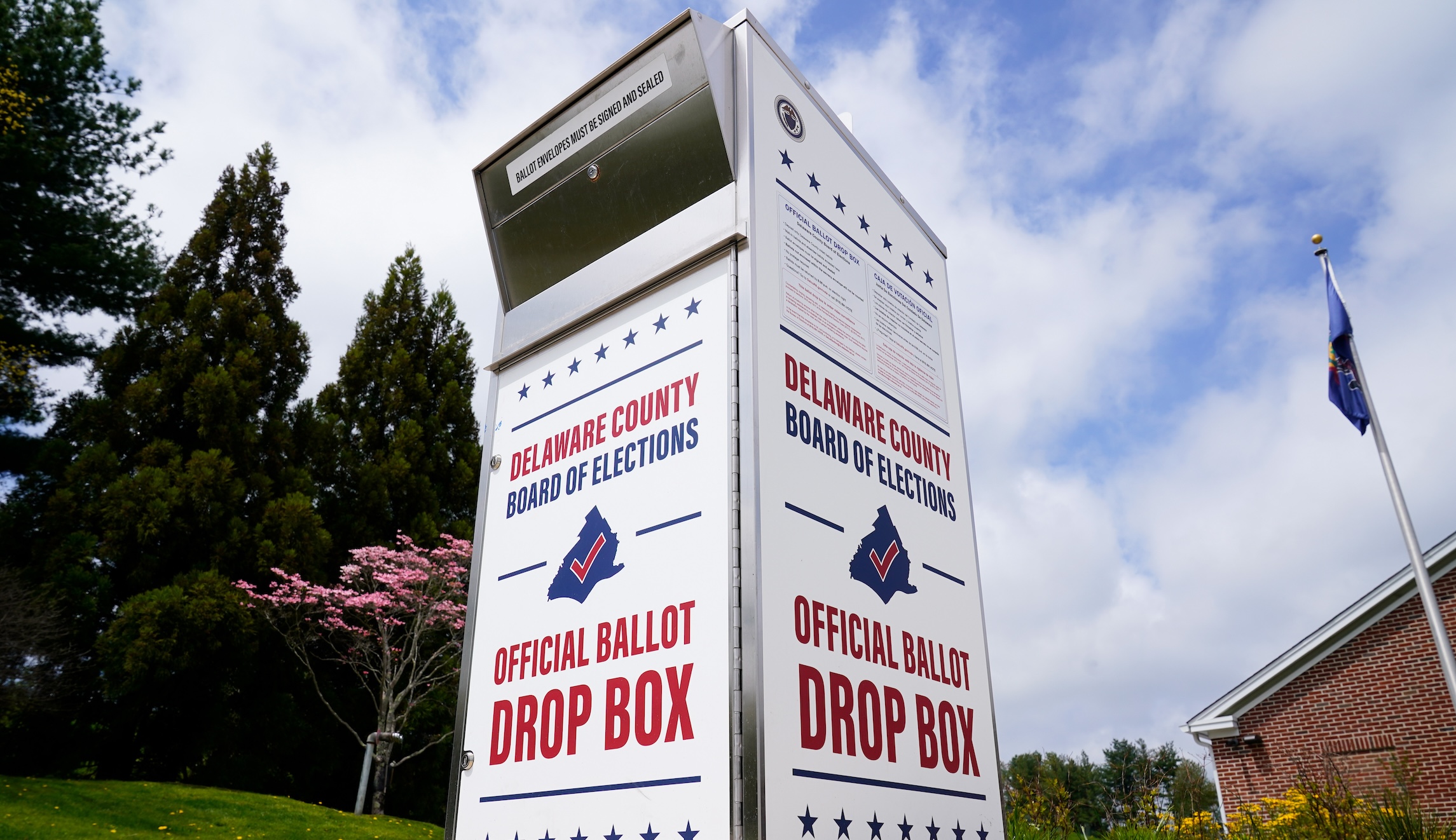 Democratic super PAC airs ad in Pennsylvania using Trump clips to urge voters not to vote early