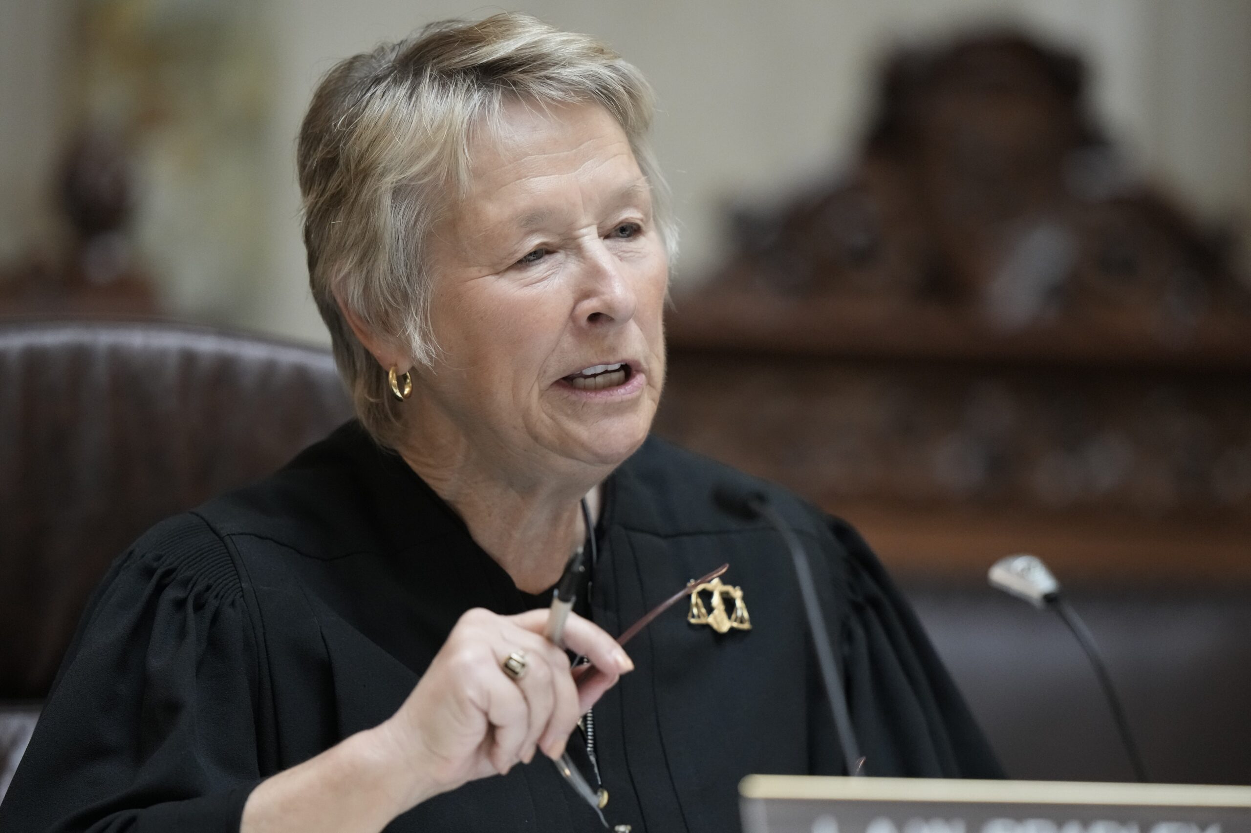 Longest-serving liberal judge announces retirement from Wisconsin Supreme Court