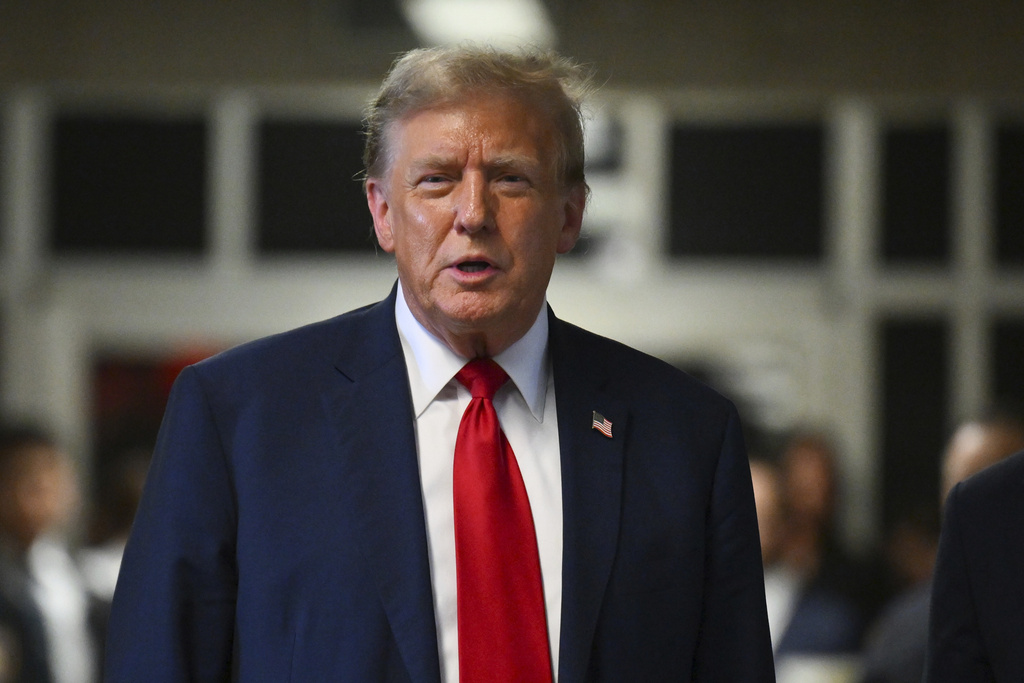 New York hush money trial is ‘weakest’ case Trump faces: Sarah Bedford