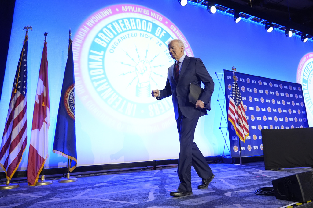 Will Congress’ TikTok divestment bill upend Biden’s digital campaign strategy?