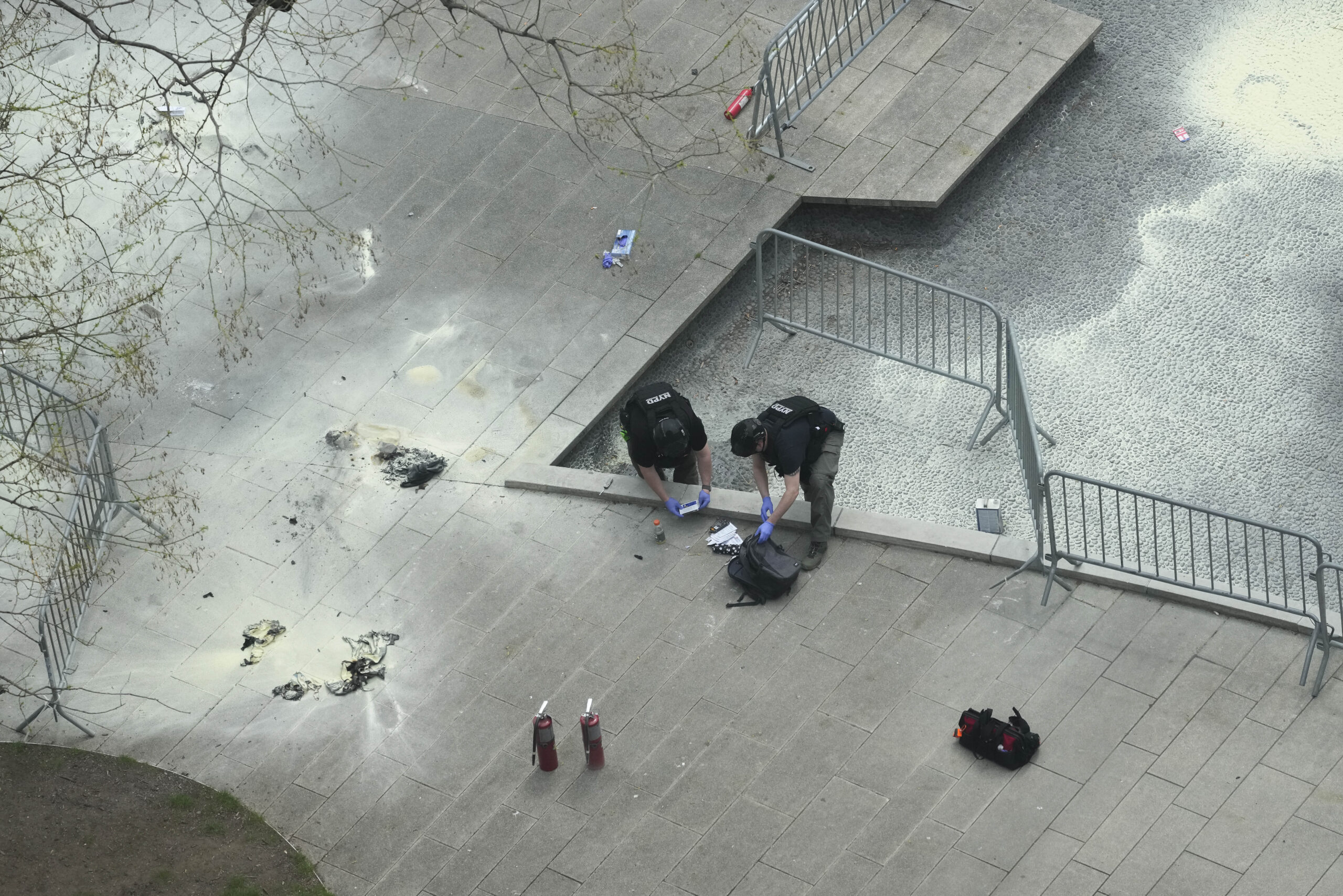 Man who set himself on fire outside Trump trial dies
