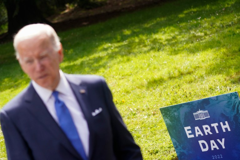 White House announces $7 billion in green bank solar grants