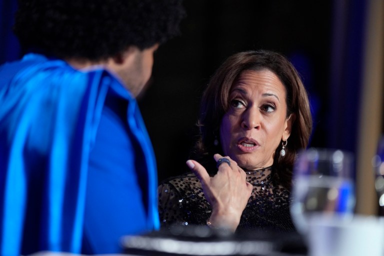 Drew Barrymore gets gushy with ‘Momala’ Harris