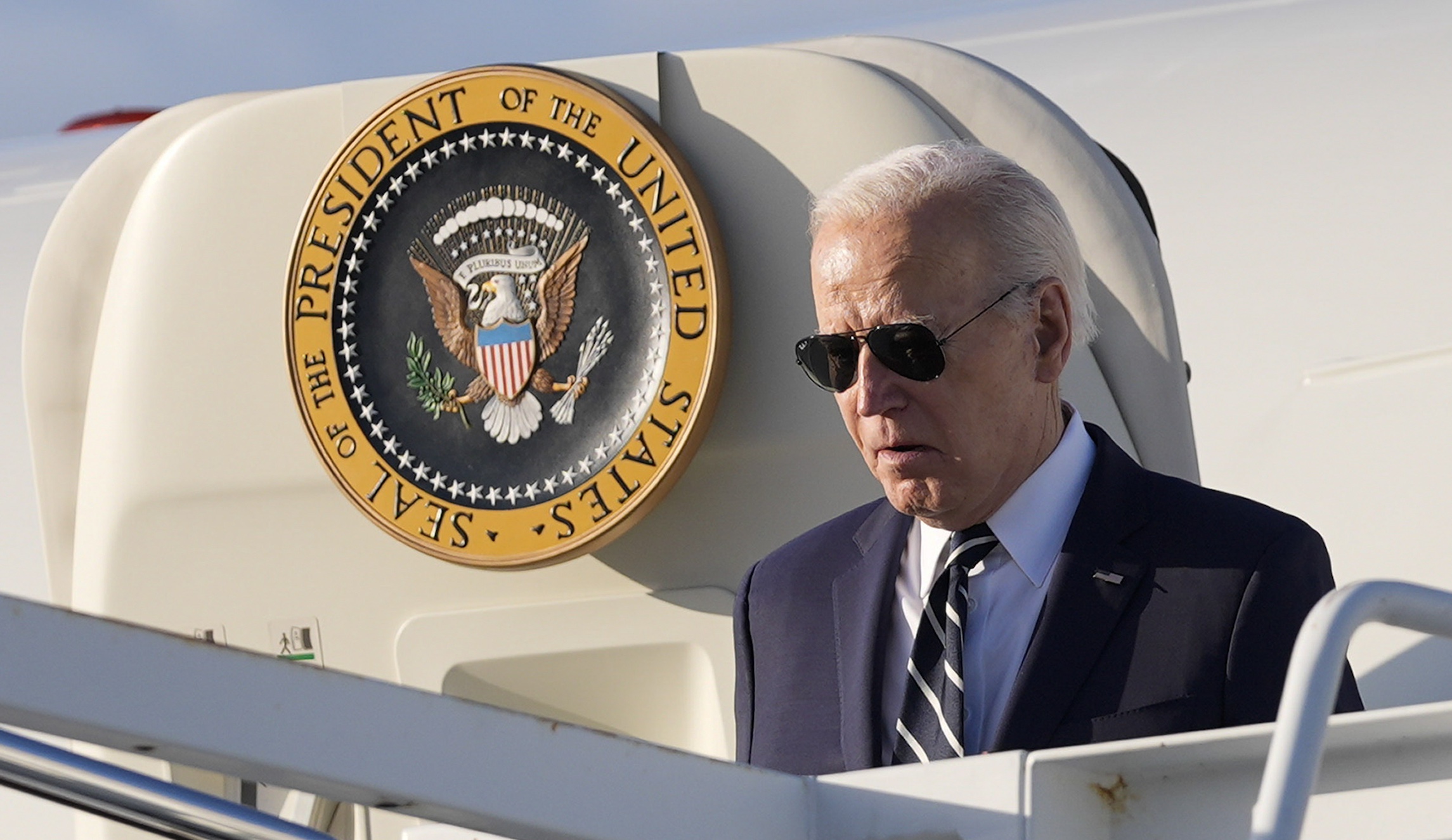 Biden advises Israel not to counterattack Iran