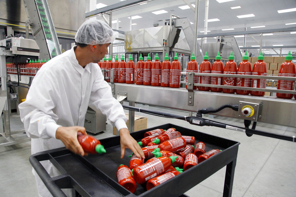California-based Huy Fong halts sriracha production due to ‘too green’ peppers