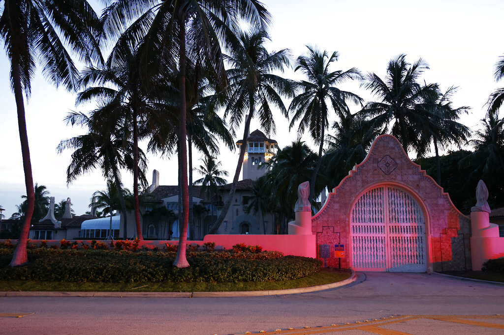 FBI had doubts about probable cause for Mar-a-Lago raid, emails show