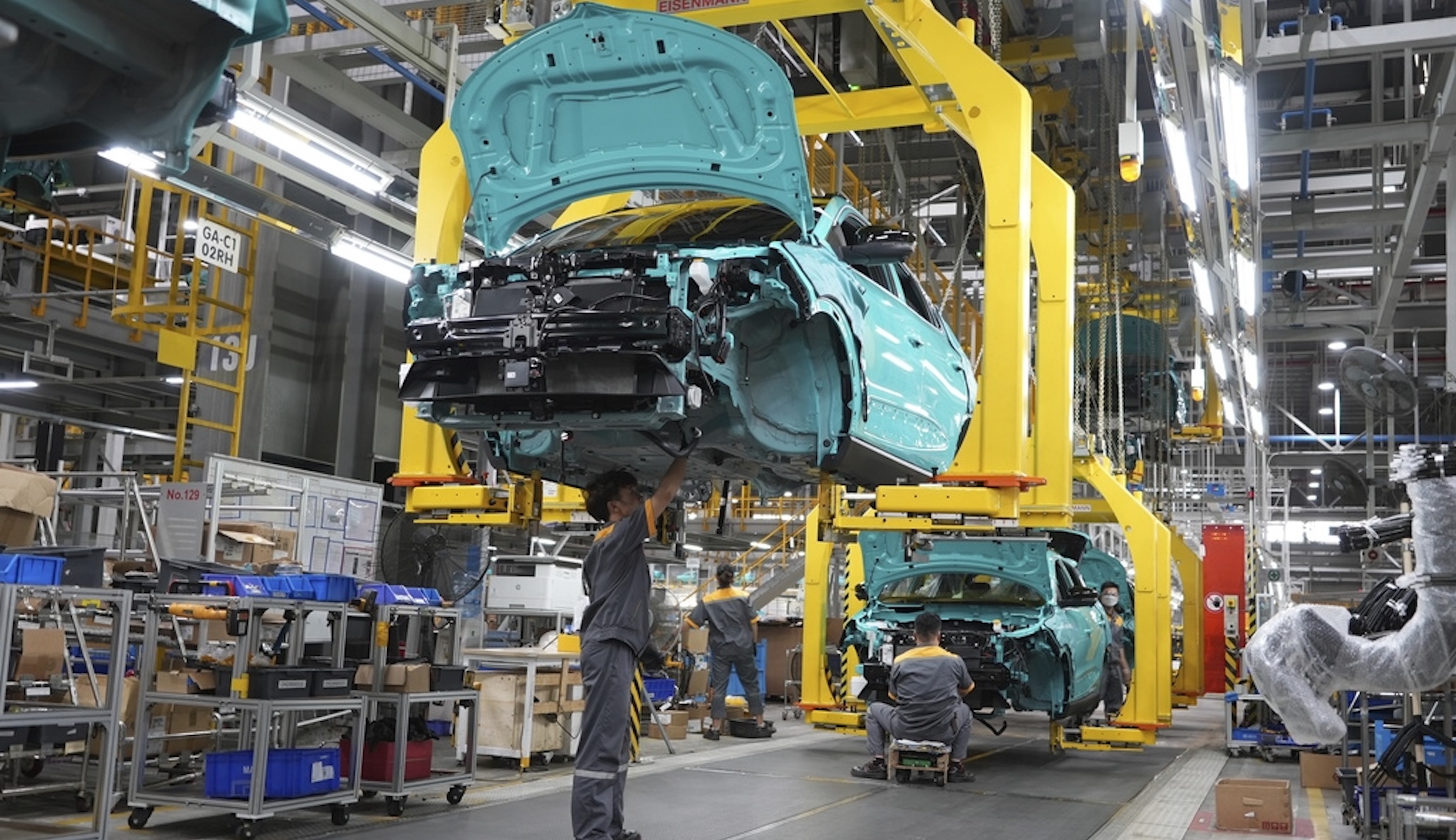 Inflation rose to 2.2% in producer price index in April in bad news for the Fed