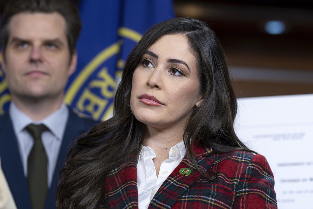 Anna Paulina Luna predicts release of Hur tapes will keep Biden from nomination