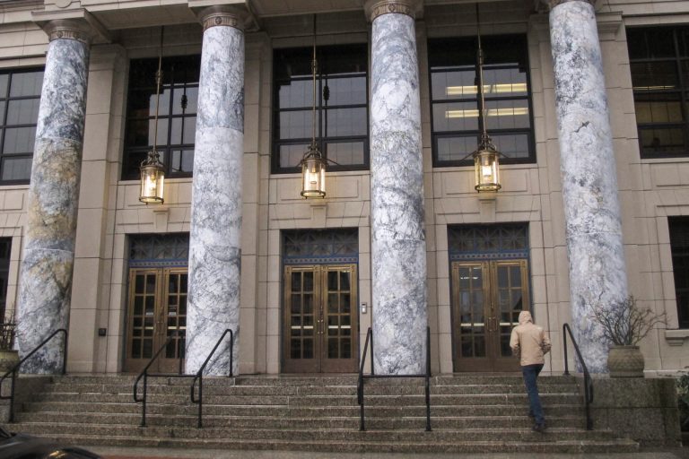 Houses passes bill to protect domestic oil production, protect Iñupiat community