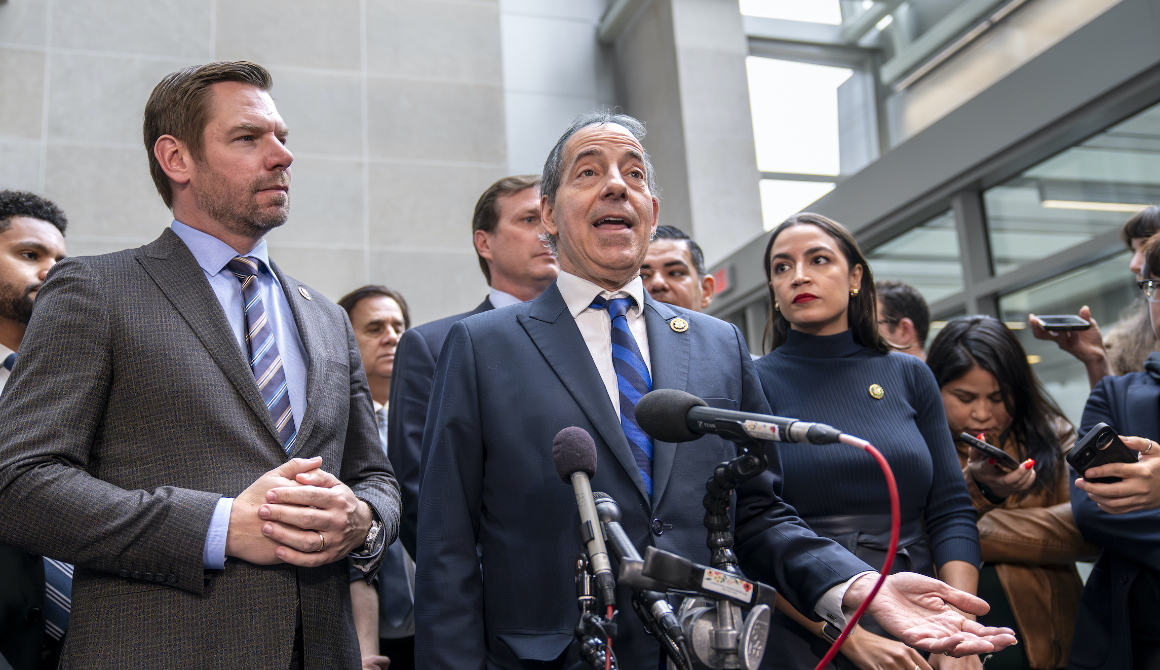 Old Line, New Battles: Raskin campaigns for Democrats and a committee gavel in quest to flip the House
