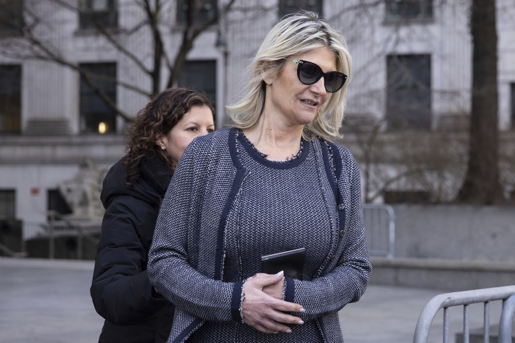 Nadine Menendez’s financial troubles are at heart of bribery scandal