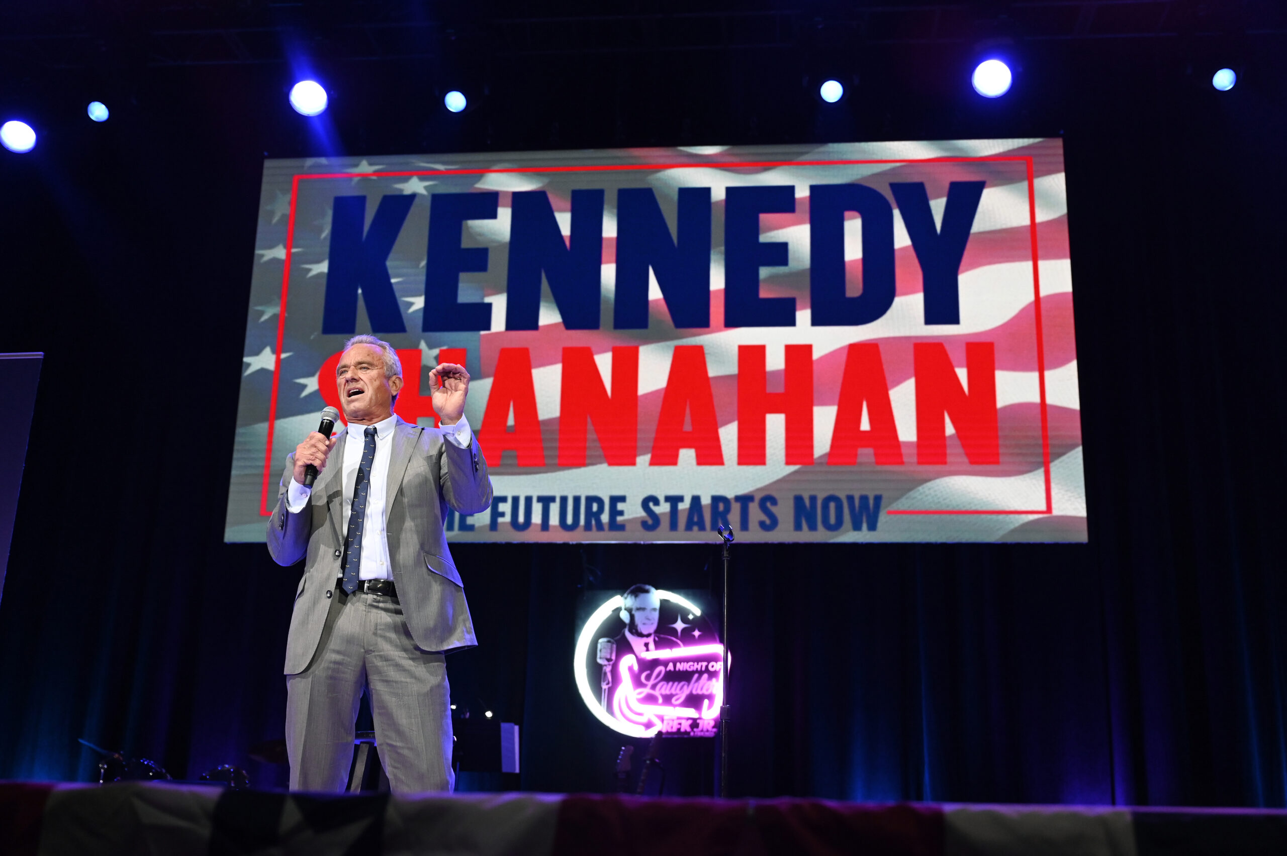 RFK Jr. challenges Biden to take a ‘no-spoiler pledge’ determining who will drop out