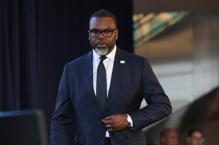 Taxpayers pay $30 million more than projected for new Chicago transit stop