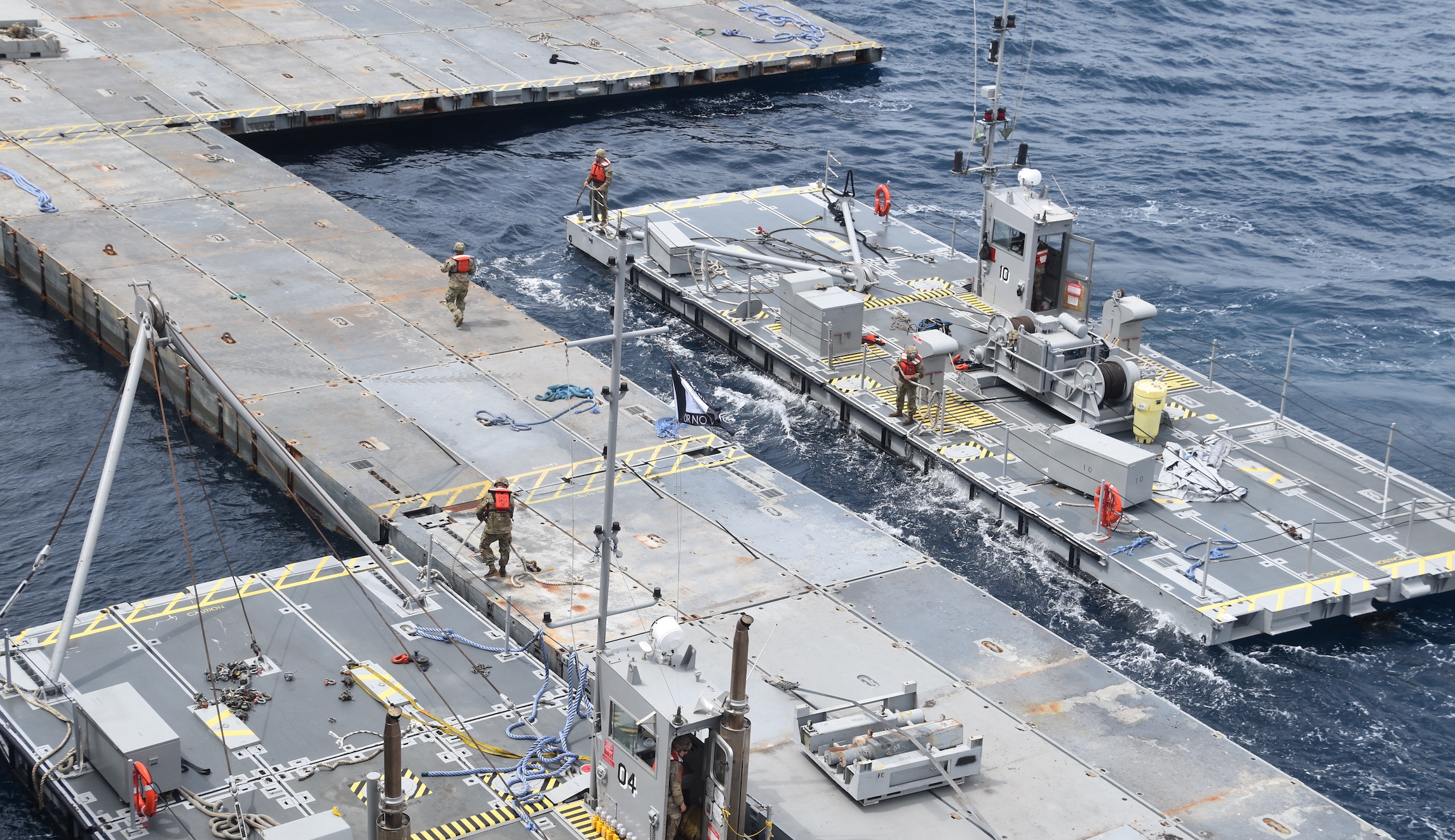US completes Gaza pier, aid to start arriving in days