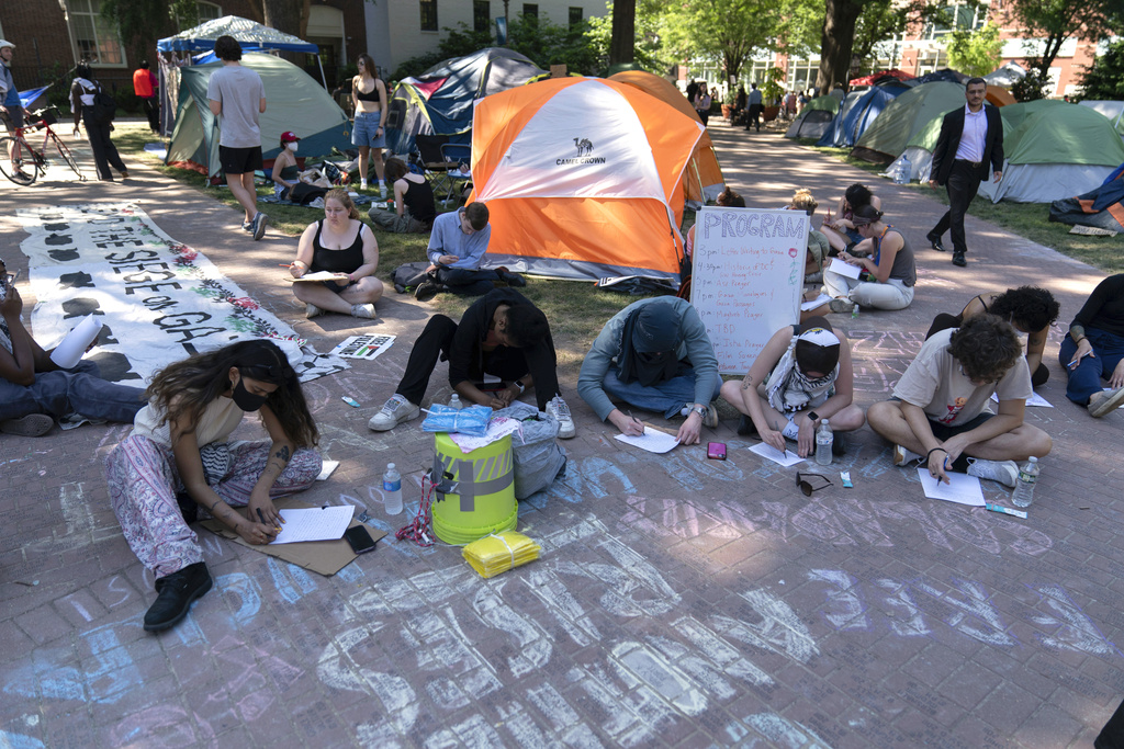 George Washington University anti-Israel protest broken up by police with 33 arrests