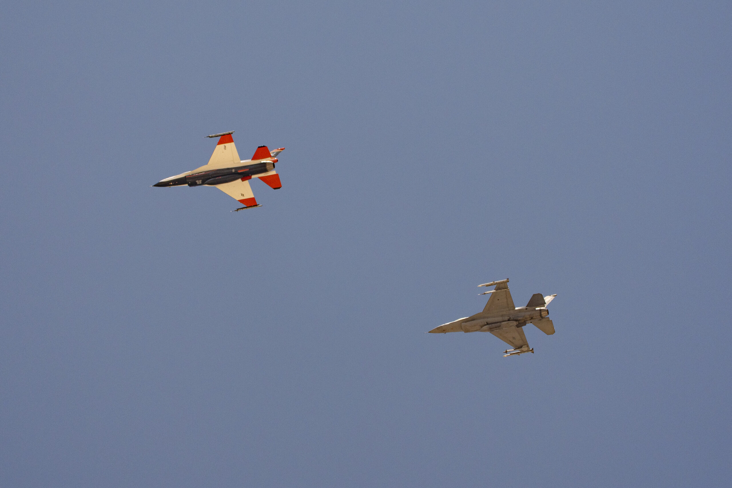 F-16 transfer in return for RFK Stadium alarms DC National Guard
