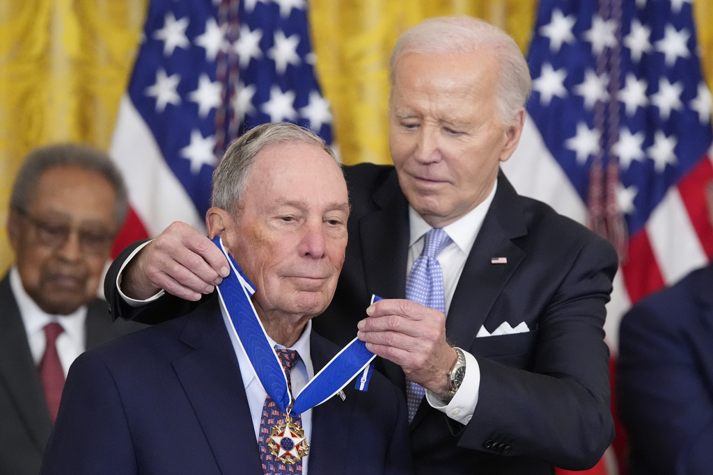 Biden awards Medal of Freedom to Bloomberg, Gore, Pelosi, and Kerry
