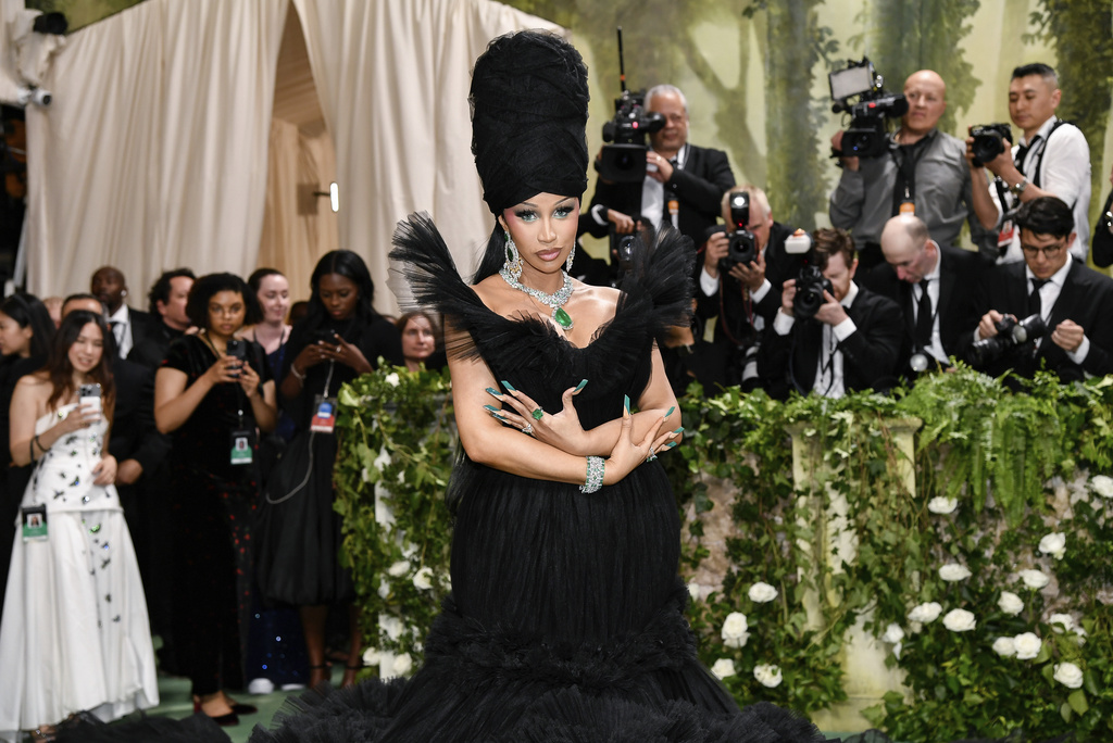 Cardi B latest to reverse endorsement of Biden despite fear of getting ‘blackballed’