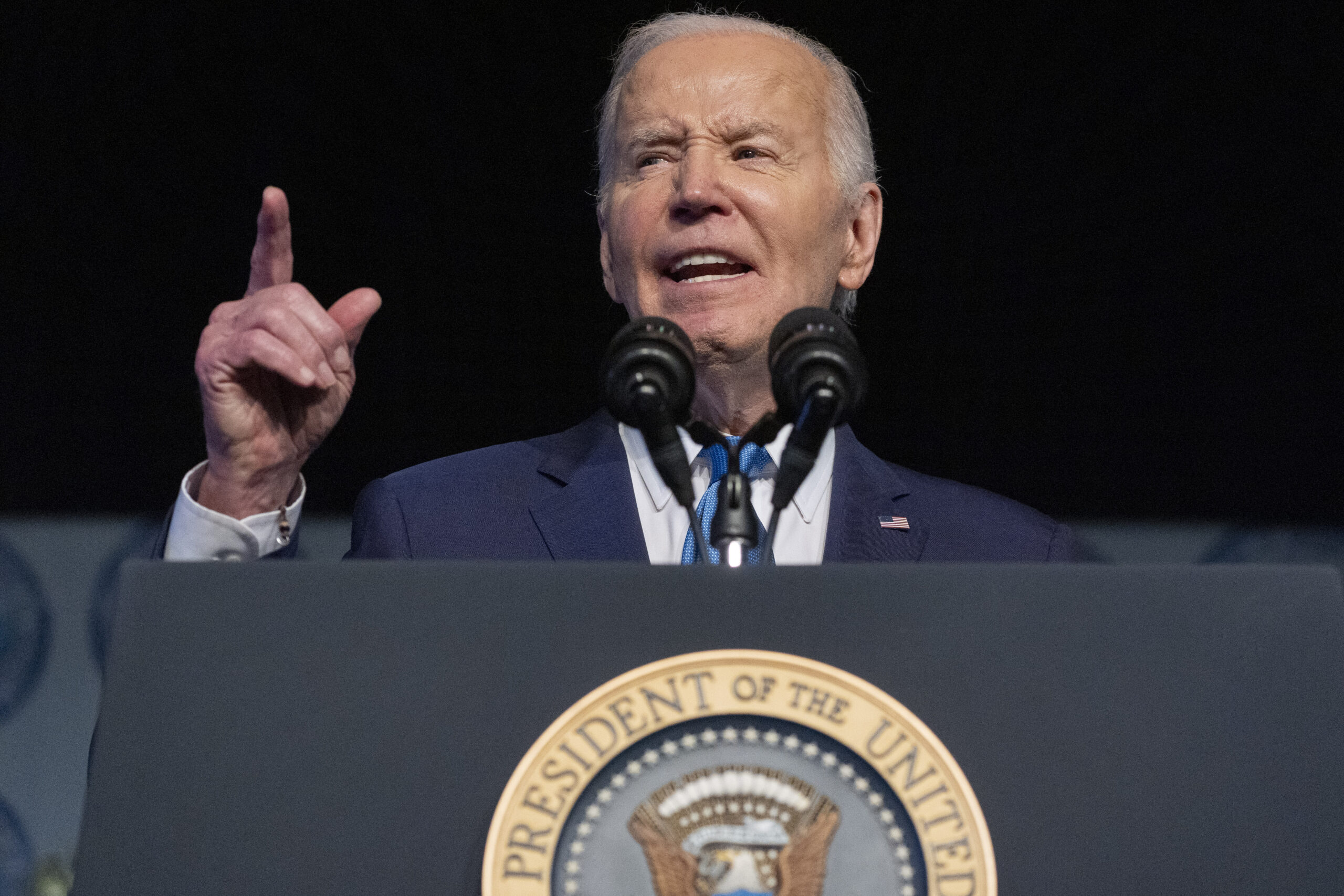 White House endorses Senate vote on border deal as Biden looks to shore up approval on immigration