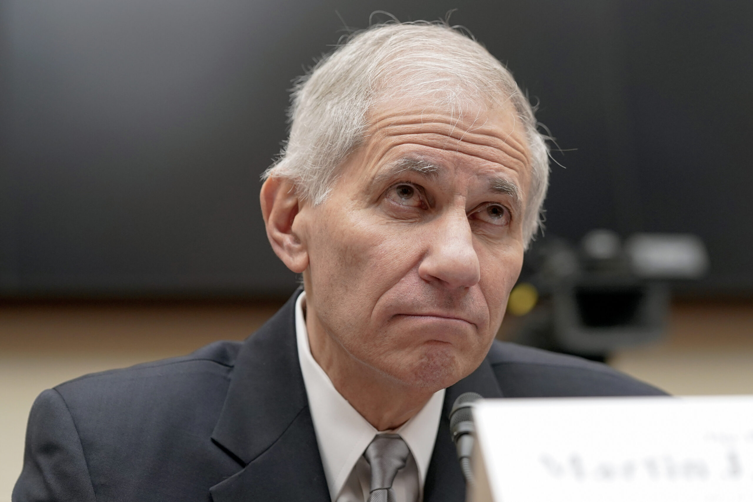 FDIC Chairman Martin Gruenberg releases date for resignation