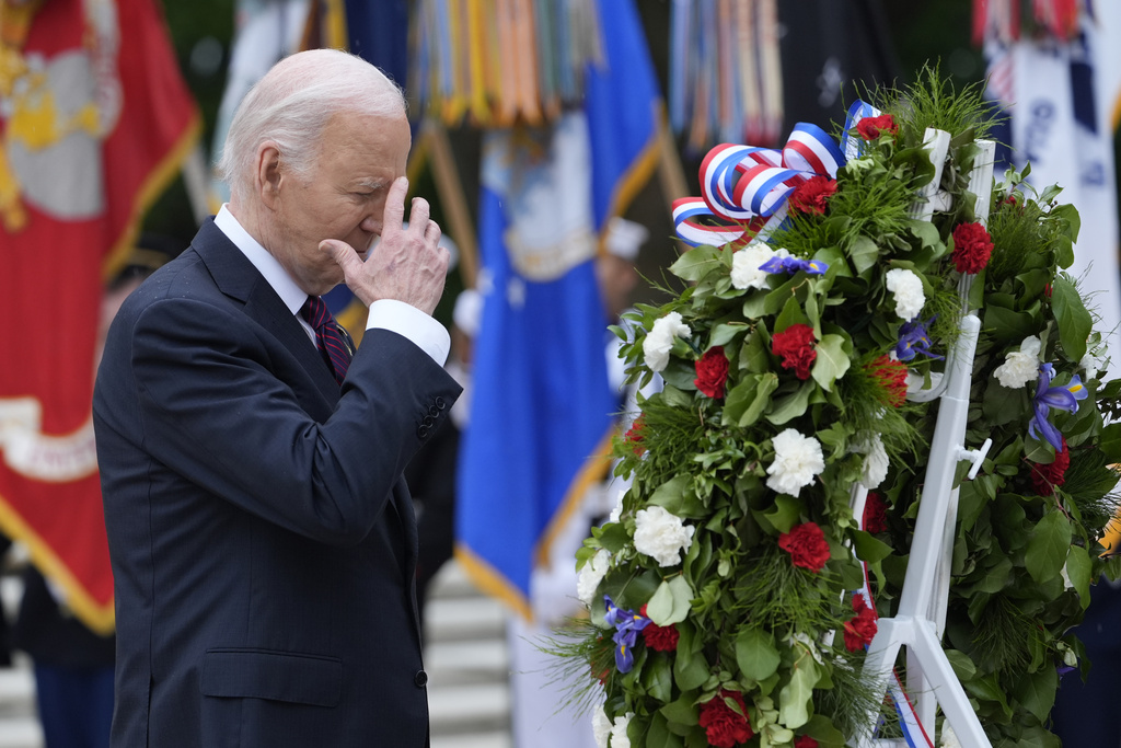 Former Obama strategist calls out ‘constant problem’ Biden has