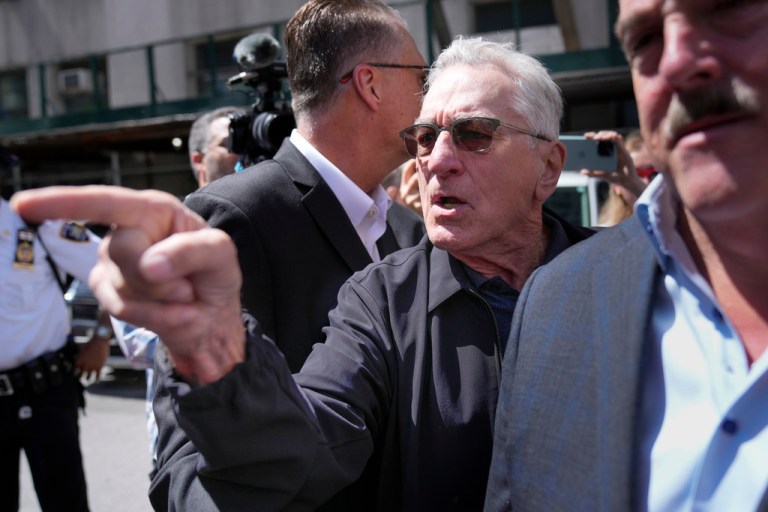 Robert De Niro campaigns for Harris at Eagles game