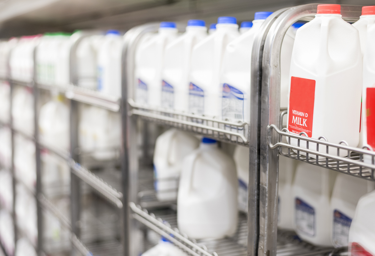 Consumer milk not testing positive for infectious bird flu, FDA says