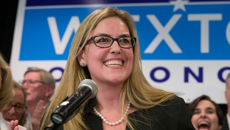 Congresswoman with brain disorder uses text-to-voice app to deliver House speech