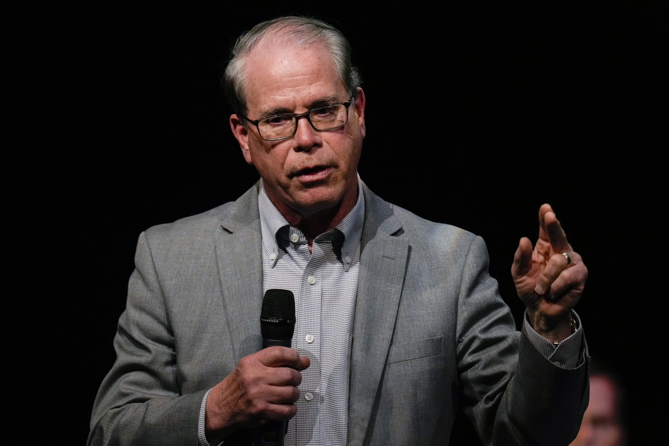 Indiana senator warns enthusiasm for Harris could hurt downballot Republicans