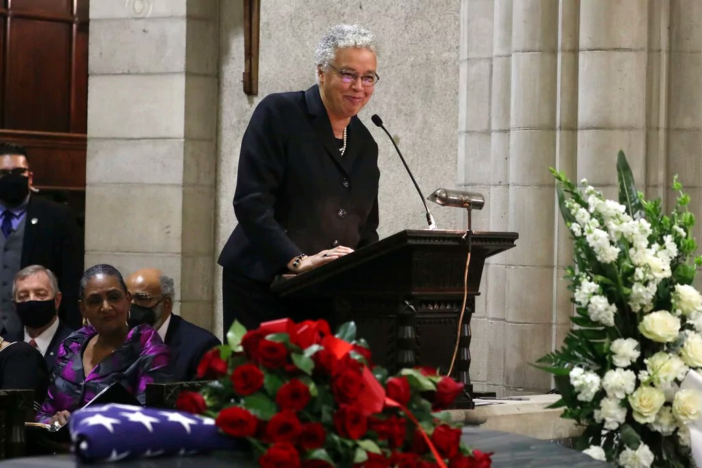 Chicago’s Cook County preparing for $218 million budget deficit
