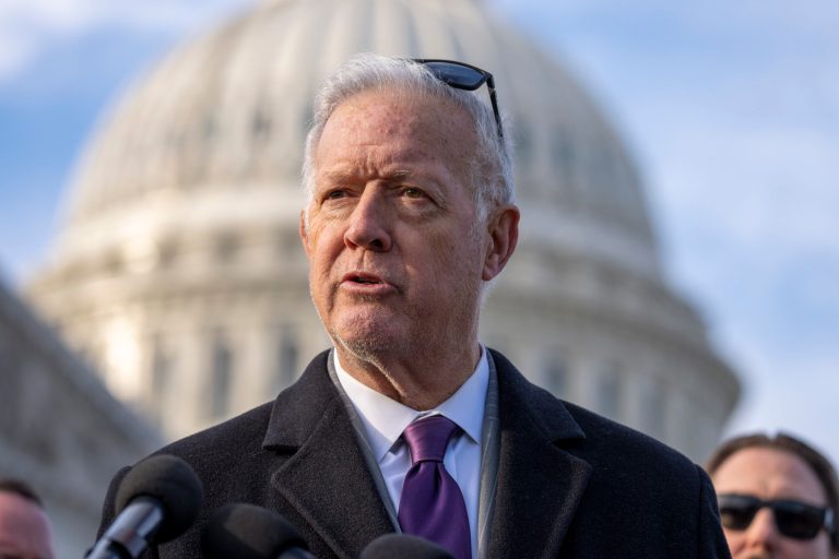 House Republicans renew push to overturn Biden LNG pause