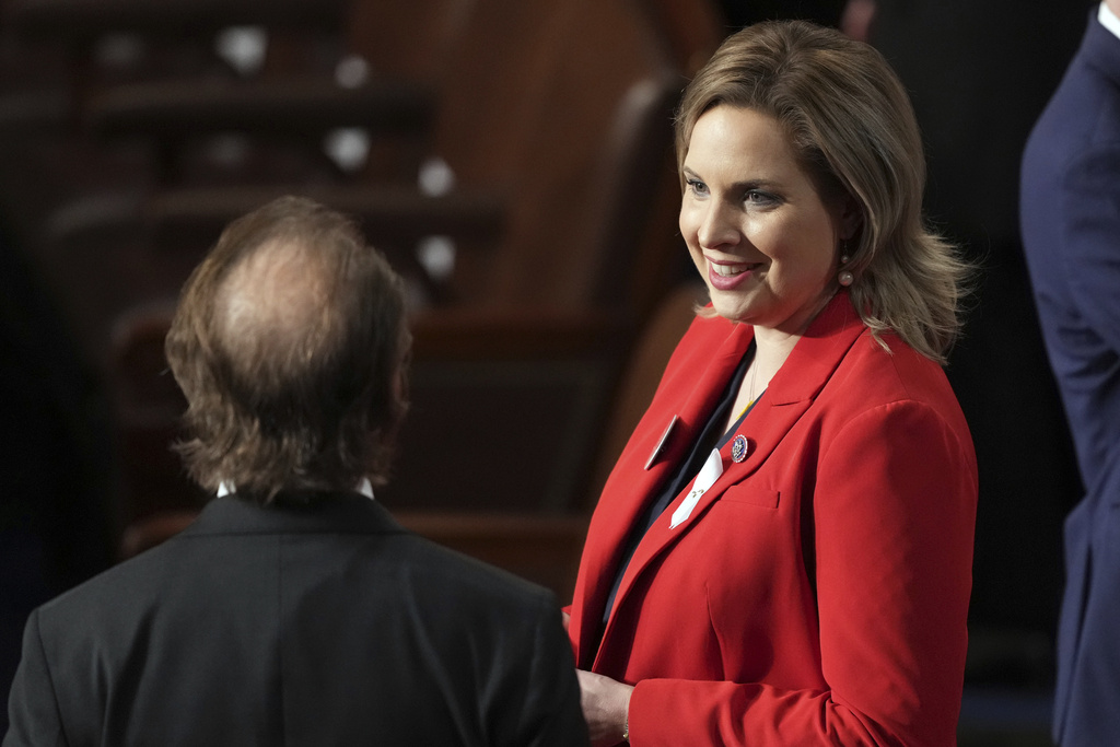 Hinson seeks to fight against ‘fearmongering’ surrounding birth control access with House bill