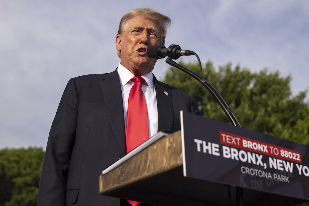 Trump’s fundraising stint in California puts GOP candidates in the spotlight