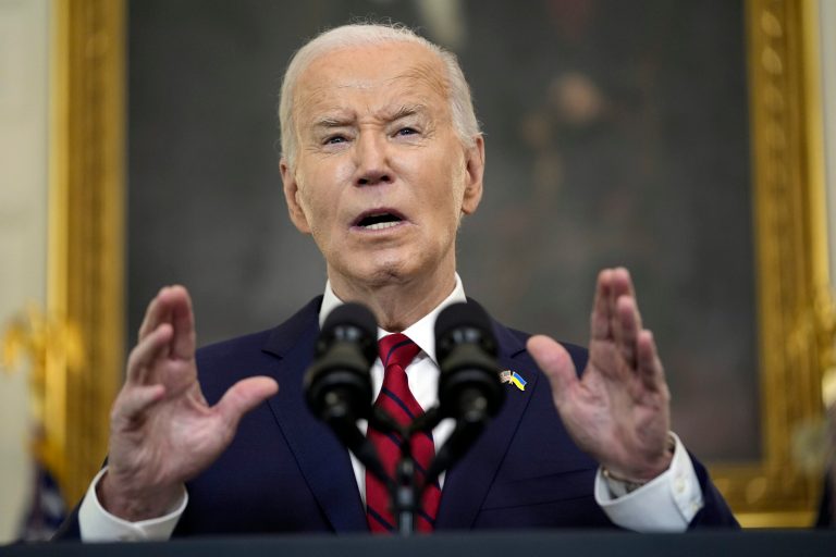 Biden ‘owns border catastrophe, had authority’ to secure it: Foxx