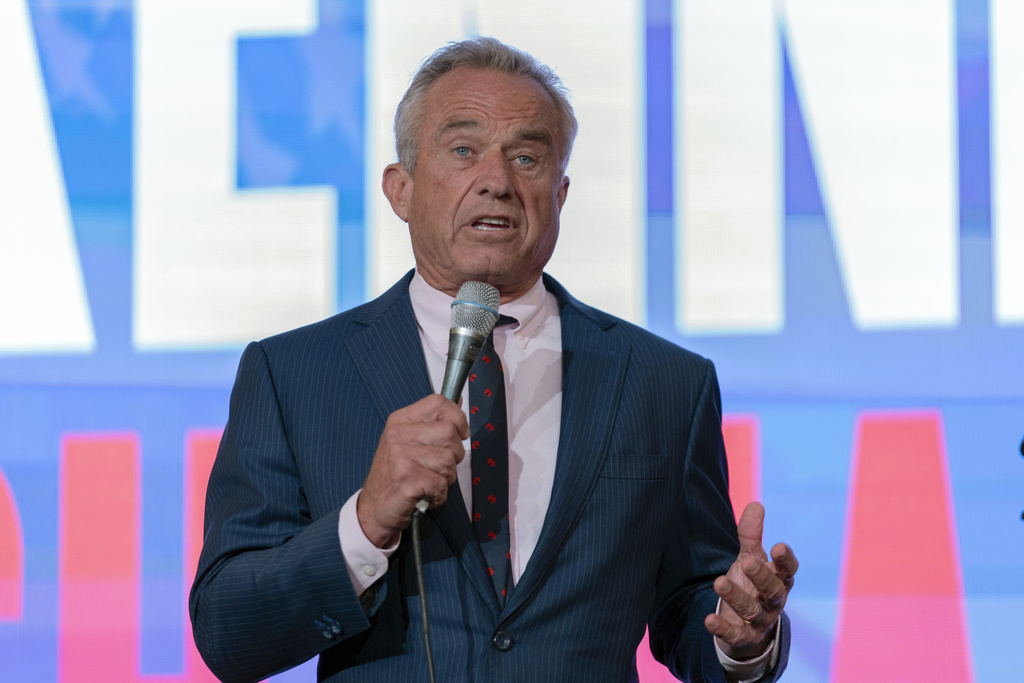 Michigan Gov. Whitmer admits ‘some concern’ about RFK Jr. on state ballot
