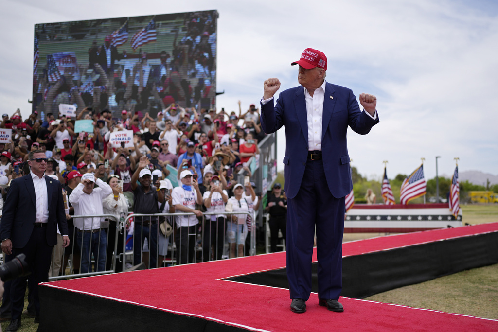 A few notes on the math behind Trump’s scheme to replace income taxes with tariffs