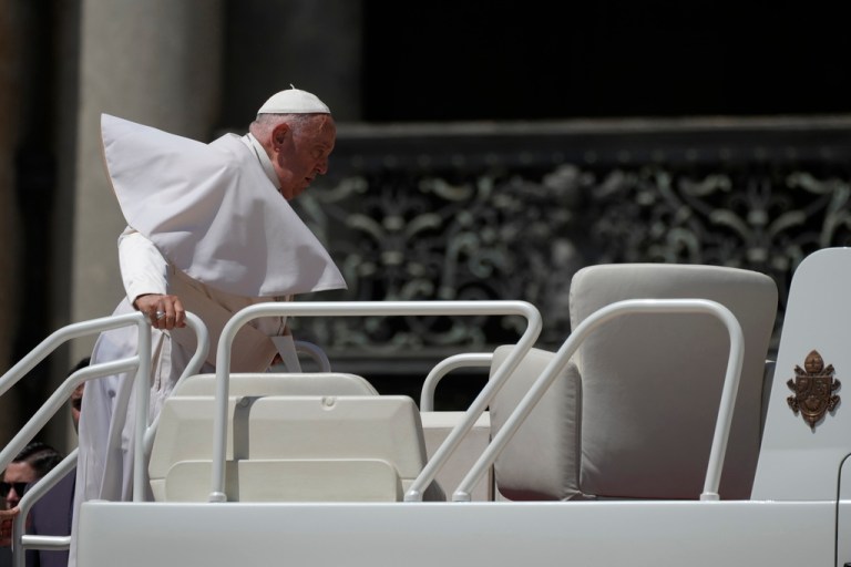 Pope Francis accused of repeating anti-gay slur after apology