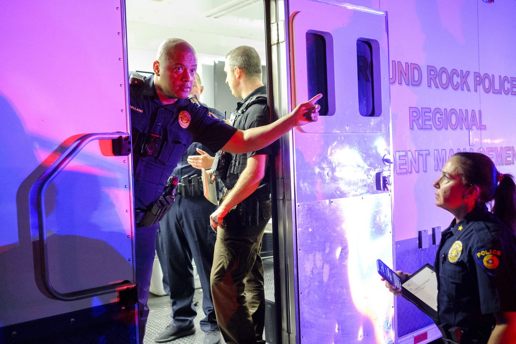 Abbott increases reward for information on Juneteenth shooting up to $20,000
