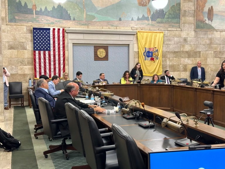 New Jersey Republicans say Democrats are trying to push through budget without giving them time to read it