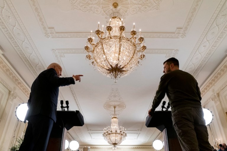 Biden apologizes to Zelensky for Ukraine funding delay